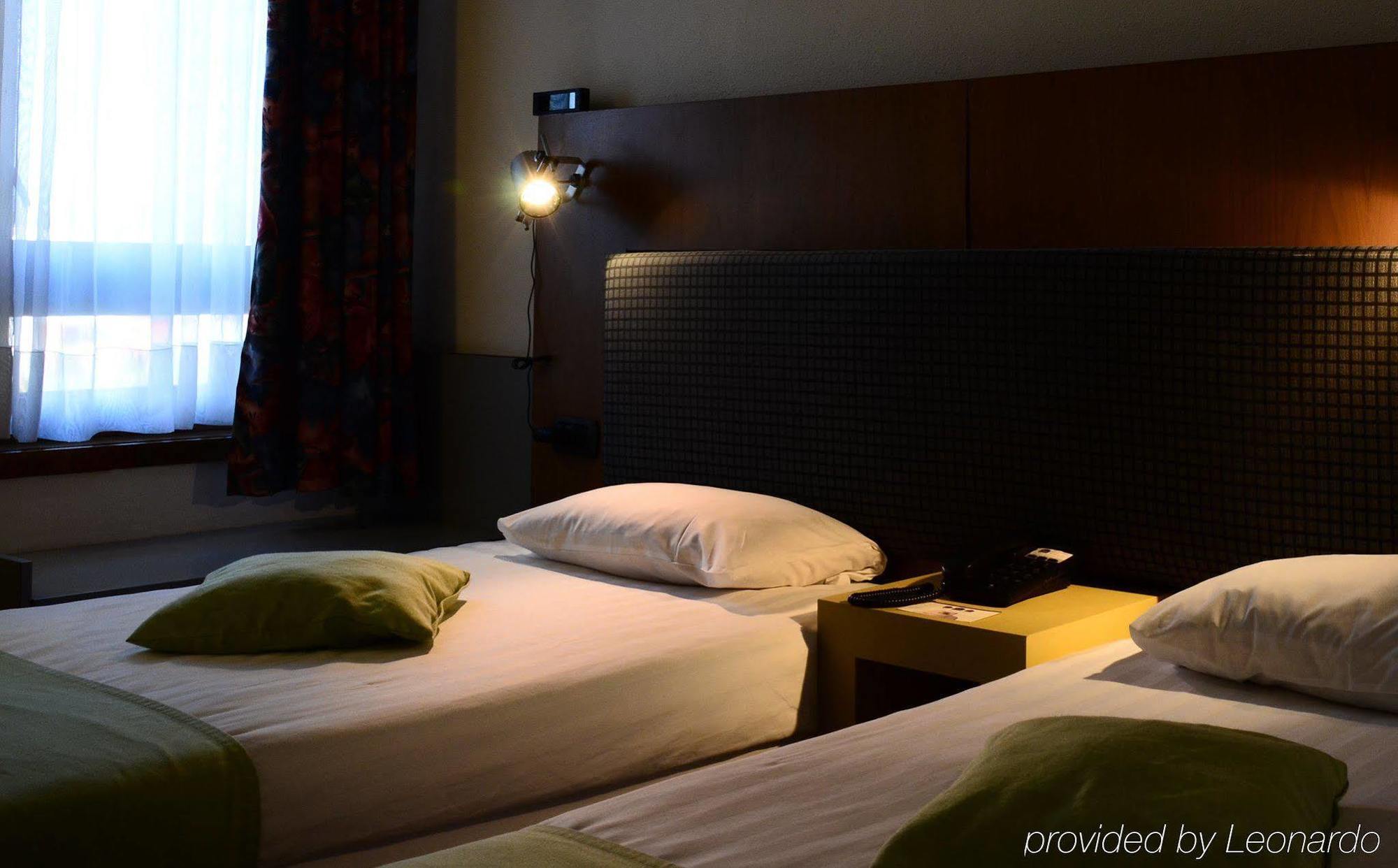 Ibis Wavre Brussels East Exterior foto